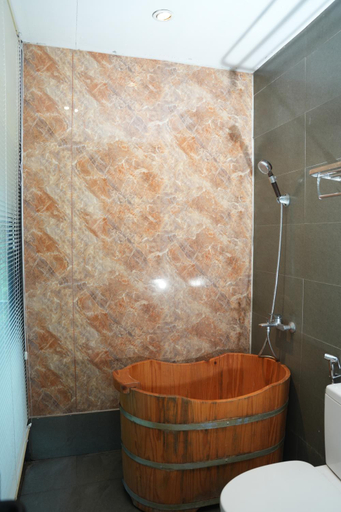 Bathroom 4, Ora Hill Farmstay & Glamping Hoa Binh, Cao Phong