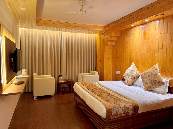 Bedroom 2, Hotel Vintage, Kullu