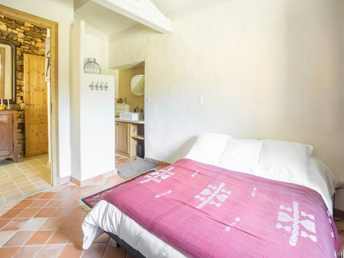Bedroom 2, Holiday Home in Mazeyrolles with Garden, Dordogne
