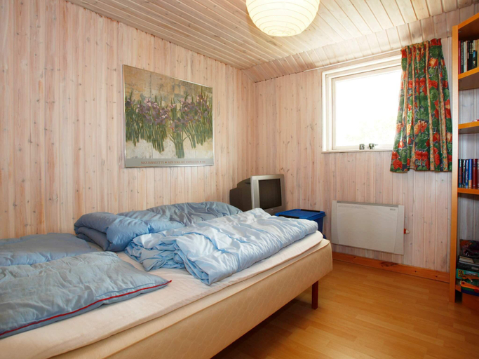 Bedroom 2, person holiday home in Jaegerspris-By Traum, Frederikssund