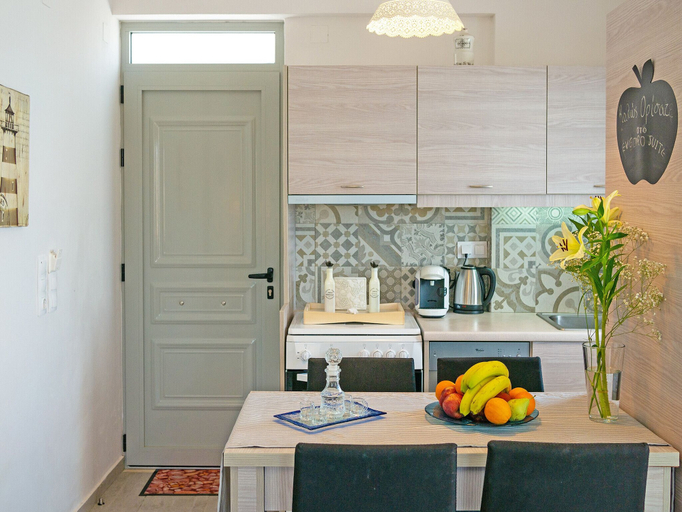 Others 5, Evgoro Villas, Crete