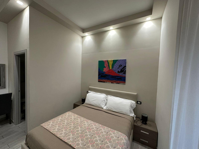 Bedroom 3, Residenza Suarez, Napoli