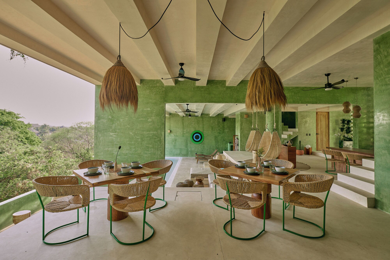 Food & Drinks 5, Punta Nayaá - Adults Only, Dist. Pochutla