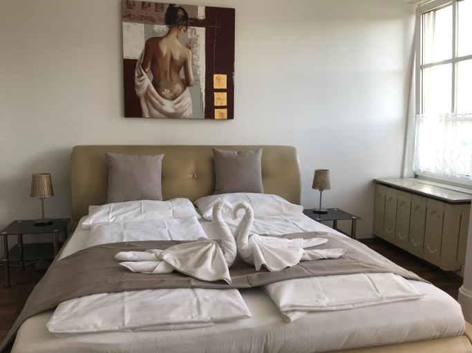 Bedroom 4, Hotel-Restaurant zum Donaueck Mauthausen, Linz Land