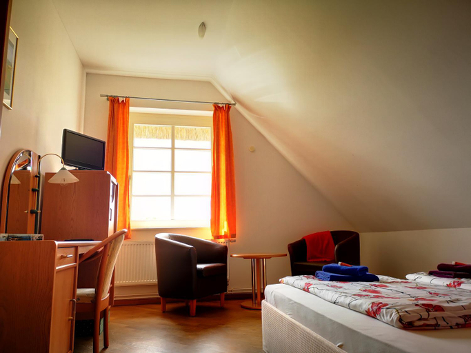 Bedroom, Golfcentrum Schloss Karnitz Rügen, Vorpommern-Rügen