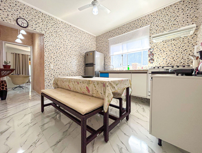 Room 2, Casa c Tima Localiza o e Wi-fi em Bertioga SP, Bertioga