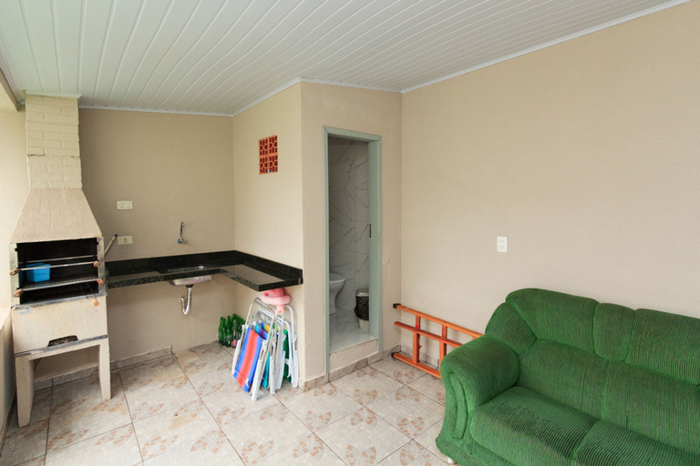 Room 3, Casa com Wi-fi Jacuzzi Garagem e Petfriendly, Londrina