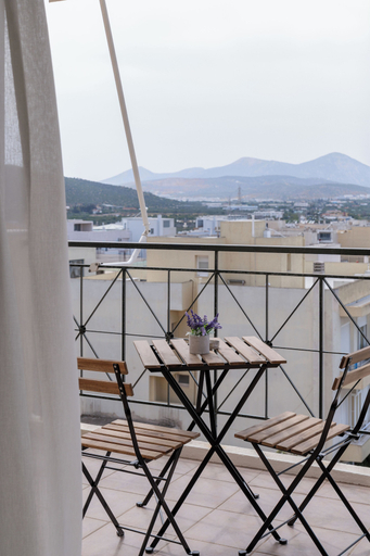 Others 5, Terminal Square Suites, Attica