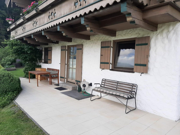 Others 4, Pretty apartment in Mittersill with a view, Zell am See