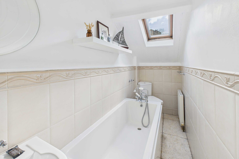 Room 3, Host Stay Luna Cottage, Redcar and Cleveland