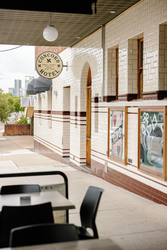 Others 5, Hotel Concord, Sydney