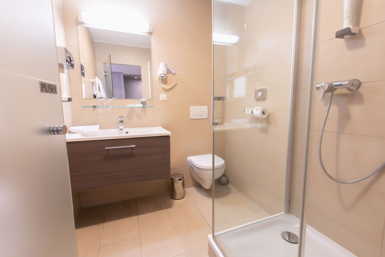 Bathroom 5, Das Reinisch Hotel - near Vienna Airport, Wien Umgebung