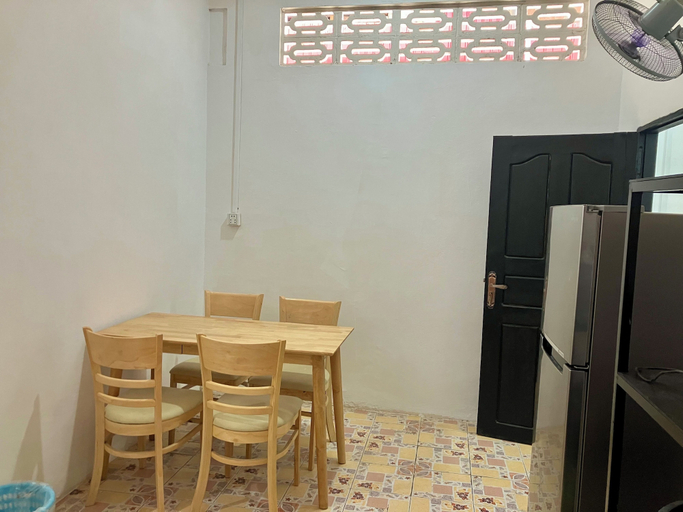 Others 5, Mangifrata, Svay Pao