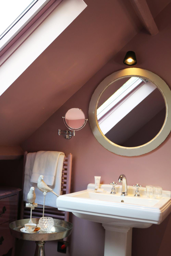 Bathroom 5, Les Pins de Cesar - La campagne d'Etretat, Seine-Maritime