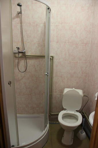 Bathroom 3, Dinamo Hotel, Saratovskiy rayon