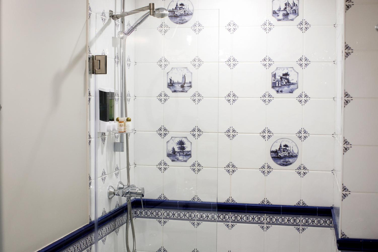 Bathroom, Chestniy Chekhov Hotel, Aksayskiy rayon
