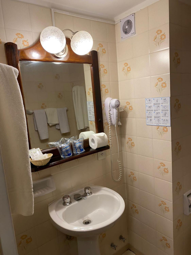 Bathroom 3, Hotel Concorde, Bariloche