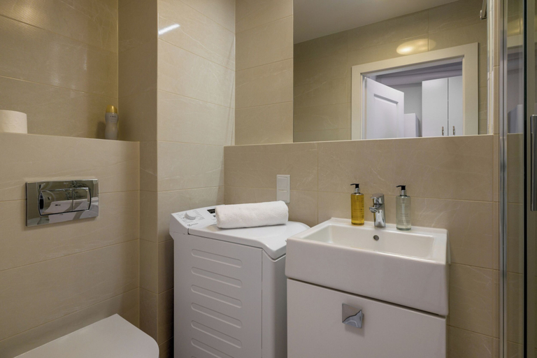 Bathroom 3, RentPlanet - Atal City Square, Środa Śląska