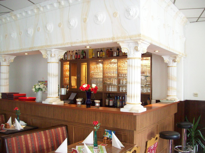 Food & Drinks, Hotel Restaurant Rhodos, Elbe-Elster