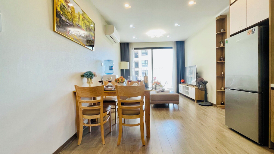 Dining Room 9