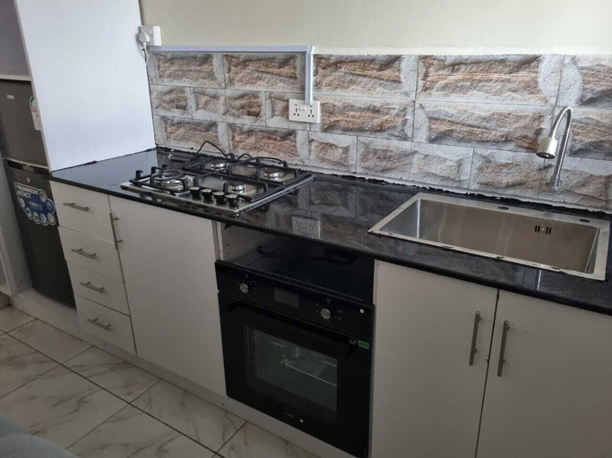 Others 5, Lux Suites Legoland Residence, Suna East