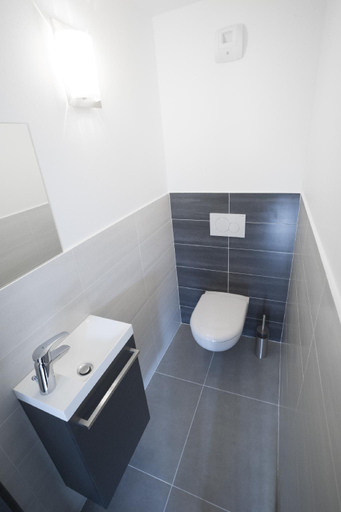 Bathroom 3, Appartement Semnoz - Vue Lac, Haute-Savoie