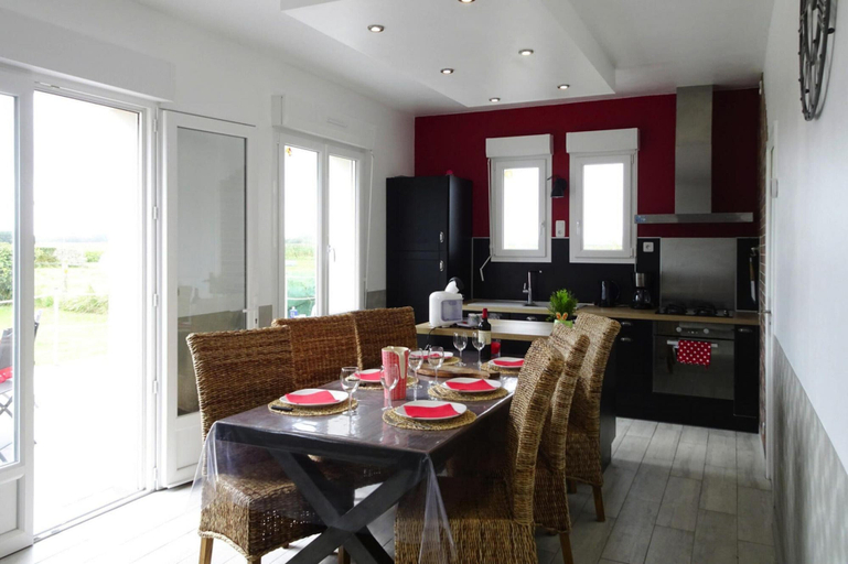 Living room, Holiday Home in France by Sandy Beach, Manche