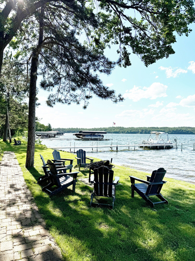 Others 4, The Point - On Gull Lake, Cass