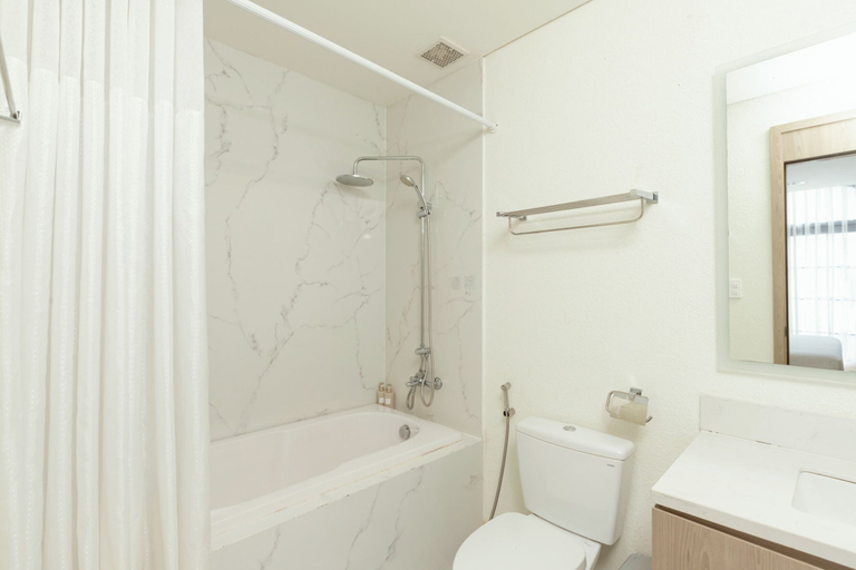 Bathroom 4, S Home Apartment by DDH, Phú Nhuận