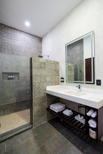 Bathroom 5, Hotel Miranda, Querétaro