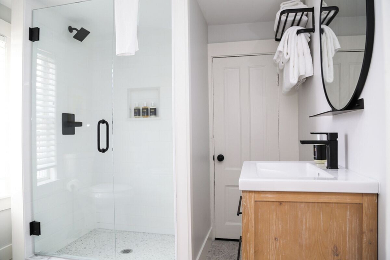 Bathroom 4, Waterford Inn Provincetown, Barnstable
