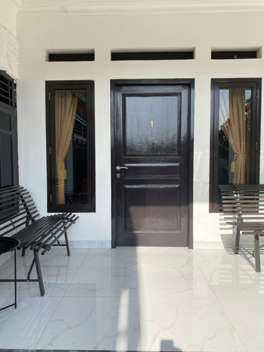 Others 4, Kamar no 1, Bogor