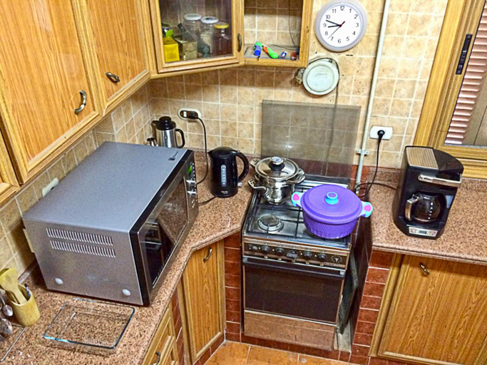 Others 5, Men Only - Cozy Private Room with Shared Bathroom in Heliopolis AC 30Mbps WiFi 5G, Az-Zaytun