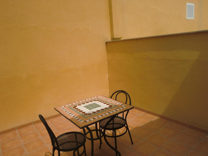 Others 3, Hotel Gasaqui, Valencia