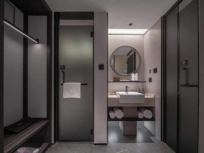 Bathroom 3, CNHOL RADIENT HOTEL, Shenzhen