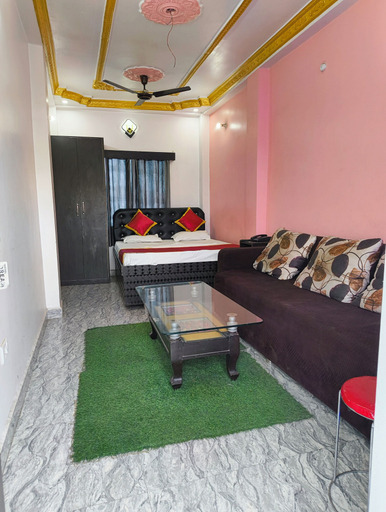 Others 4, Hotel Dream, Patna