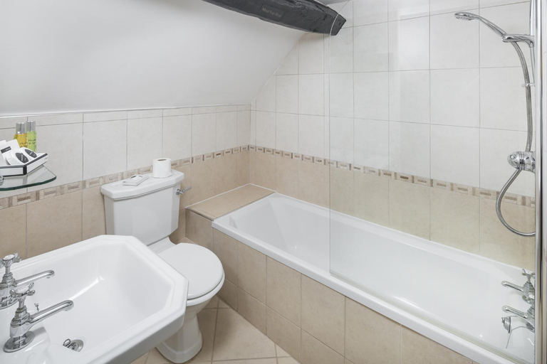 Bathroom 3, Bagdale Hall, North Yorkshire