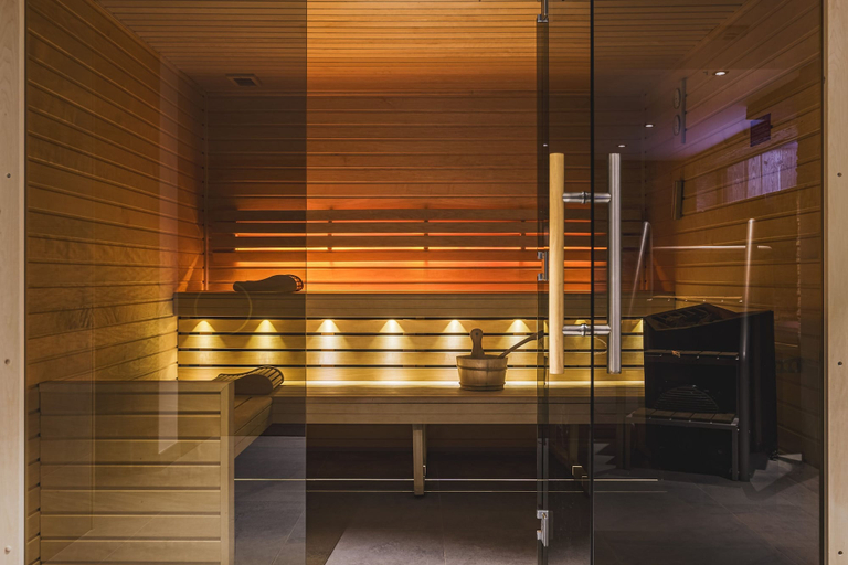 Room 5, Chalet Black Squirrel, Haute-Savoie