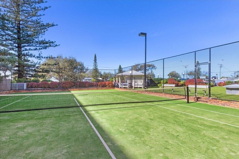Others 2, Broadbeach Blvd Apartment, Gold Coast
