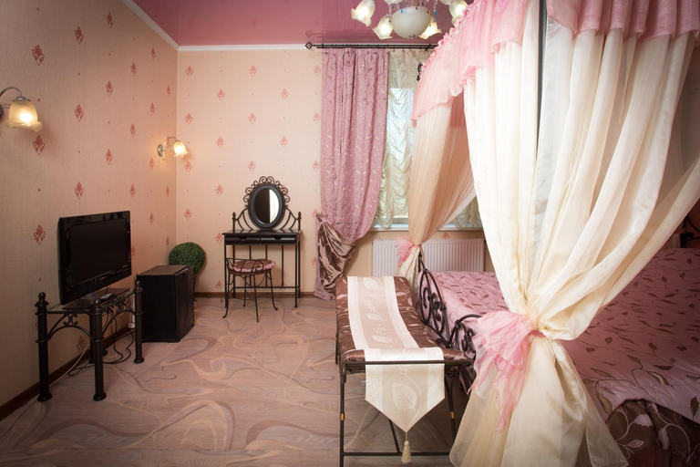 Others 4, Assol Hotel, Lys'venskiy rayon