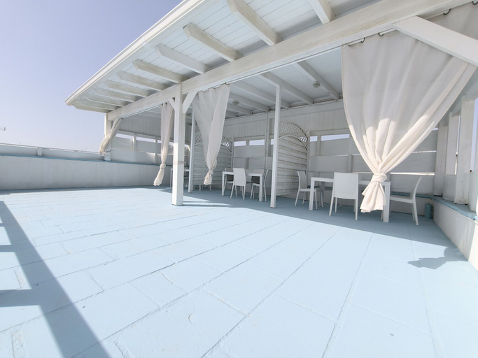 Public Area 5, MONOLOCALE LA CORTE SUL MARE, Lecce