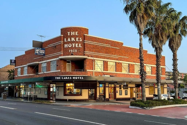 Exterior & Views, The Lakes Hotel, Rosebery, Sydney