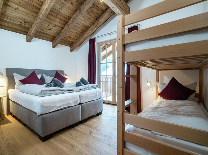 Bedroom 3, Chalet in Muhlbach near Ski Slopes, Sankt Johann im Pongau