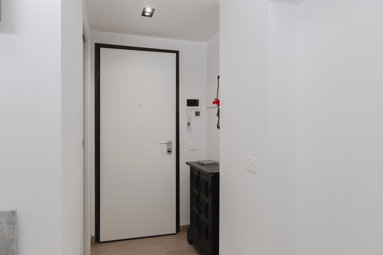 Others 5, Residence I Tigli, Milano