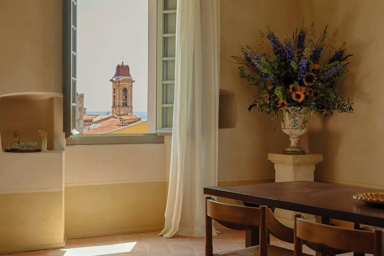 Dining Room 11
