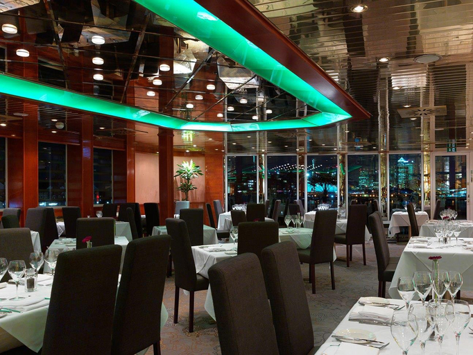 Food & Drinks 5, Sunborn Yacht Hotel London, London