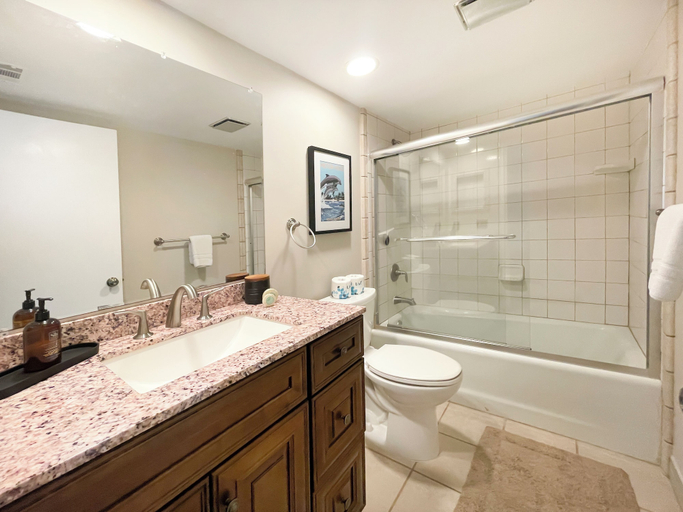 Bathroom 4, 2 Turtle Lane at The Sea Pines Resort, Beaufort