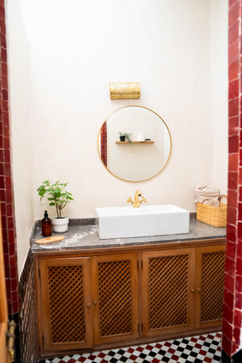 Bathroom 5, Riad Tamazigh, Marrakech