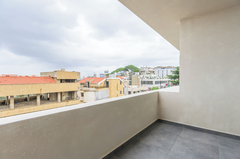 Others 5, Brummana Heights Apartments, El Metn