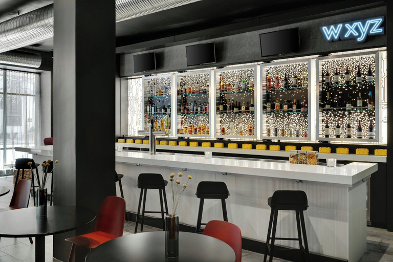 Food & Drinks 5, Aloft by Marriott Indianapolis Downtown, Marion
